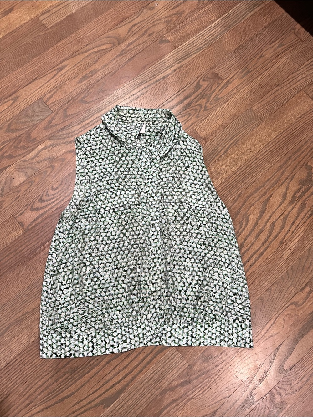 CAbi Sleeveless Collared Blouse in Green and White Floral Print